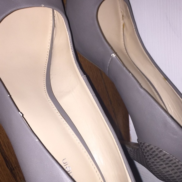 Calvin Klein Heels - Picture 2 of 4
